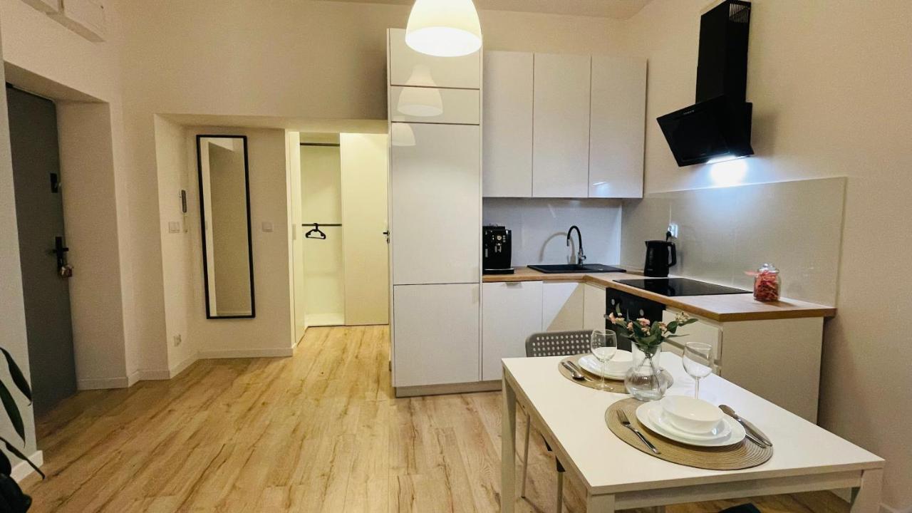 바르샤바 Jm Millennium Kaweczynska 37 아파트 외부 사진